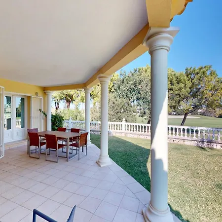 Villa Greenview By On Travel Oliva