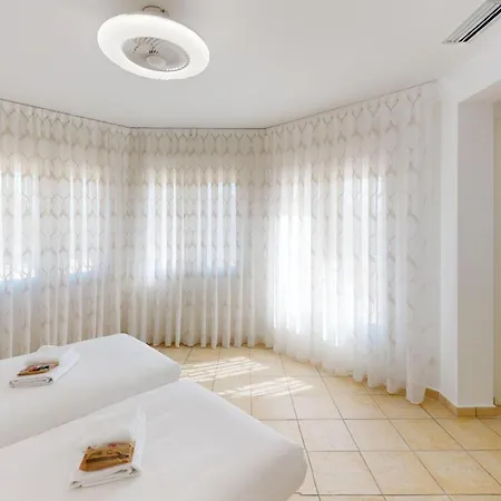 Greenview By On Travel Villa Oliva